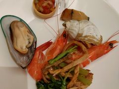 -万荟轩海鲜·粤式点心自助餐厅(蓝海风万怡酒店)