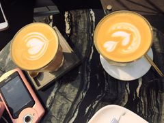 -UNI UNI(环亚凯瑟琳店)