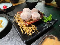 -湊湊火锅·茶憩(恒隆广场店)