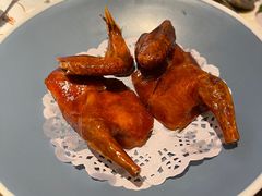 润烧脆皮乳鸽-粤界(望京金辉店)