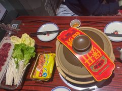 -沙胆彪炭炉牛杂煲(上海日月光广场店)