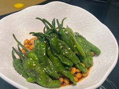 -铜锣湾·有麝自然香(渝北财富中心店)