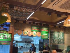 -云阿蛮云南生烫牛肉米线(奉贤路店)