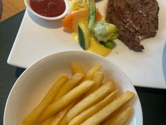 -兰特伯爵西餐厅·啤酒屋(方庄店)