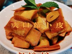-老佛爷铜炉蛙锅(海岸城店)