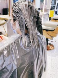 -PE SALON 