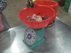 -标记美食新鲜猪杂(兴南大道店)