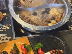 -牛武士寿喜烧·和牛火锅自助(全球首店)