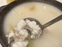 -品香菜馆(旗峰路中侨大厦店)