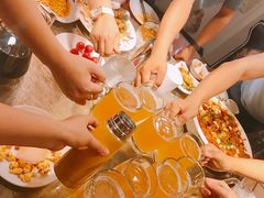 -巴特餐饮6加1音乐餐吧·新疆菜