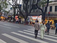 -明姨仔潮汕美食·碳炉猪脚·汕尾牛腩饭·起片鸡煲(起义路店)