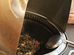 -老家大锅台·铁锅炖·地锅鸡(建邺文体路店)