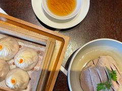 蟹粉小笼-杭州西子湖四季酒店·金沙厅