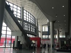 -上海跨国采购会展中心