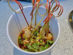 无骨头鸡爪-老佛爷铜炉蛙锅(海岸城店)