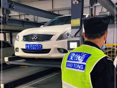 -创智天地-停车场