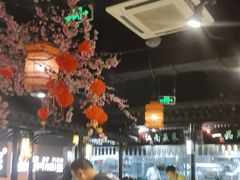 -卢大鲜鱼头捞饭(美利广场店)