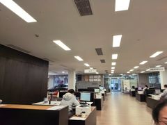 -上海永达奥诚奥迪4S店(申江路店)