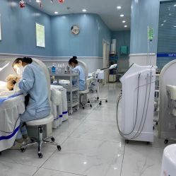 -蕾特恩专业祛痘·皮肤管理