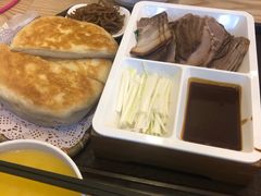 -李连贵熏肉大饼(金隅嘉品Mall店)