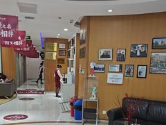 -雅悦齿科(顾村公园店)