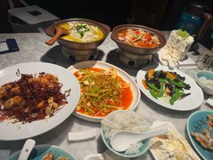 -雀蓝川菜(奥体广场店)