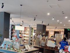 -魔方城市书房(中街益田店)