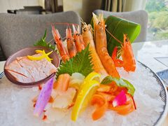 三文鱼腩刺身-粤海喜来登酒店-班妮海鲜铁板烧和牛放题餐厅(天河城店)