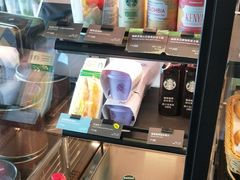 -星巴克(美丽华门市店)