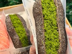 -奈雪的茶(亨特国际广场店)