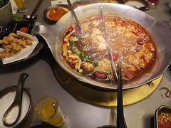 -湊湊火锅·茶憩(南京万象天地店)