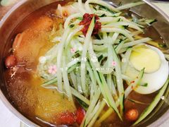 朝鲜冷面-石记东北风味烤肉(系马桩第二分店)