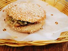 -李先生牛肉面大王(上海站南广场店)