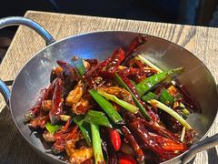 宫爆板筋-毛辣果·酸