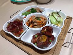 前菜五拼盘-RIVIERA 松鹤楼(外滩店)