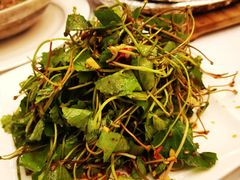 -勐巴拉云顶餐厅