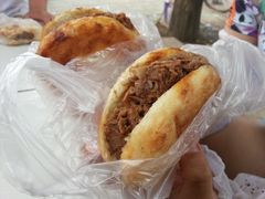 -老西关黄老太牛肉烧饼