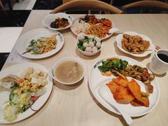 -梦航彩虹之约自助餐厅(华府天地店)