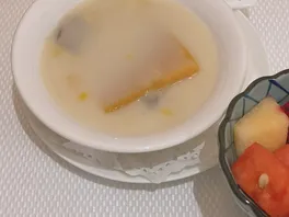 金**泥