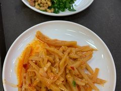 -红鼻子桂林米粉(金唐新光界店)