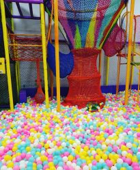 -蹦贝运动中心·蹦床·攀岩·闯关(龙岗店)