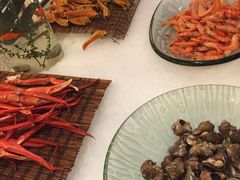 -东方红海鲜百汇(国际大厦店)