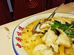 老坛酸菜鱼-本味轩精品茶餐厅(黄山路店)