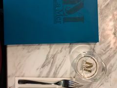 -La Mer Restaurant & Lounge