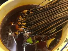 -拈签一笑黄牛肉辣卤串串