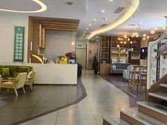 -维乐口腔(美维云门诊陆家嘴店)