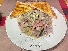 奶油蘑菇培根意面-遇见西木美式餐厅(体育路店)