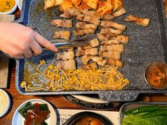 -Dombe豚(黑猪肉街店)