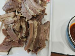 -三江源美食城