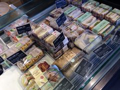 -多乐之日(田林东路店)